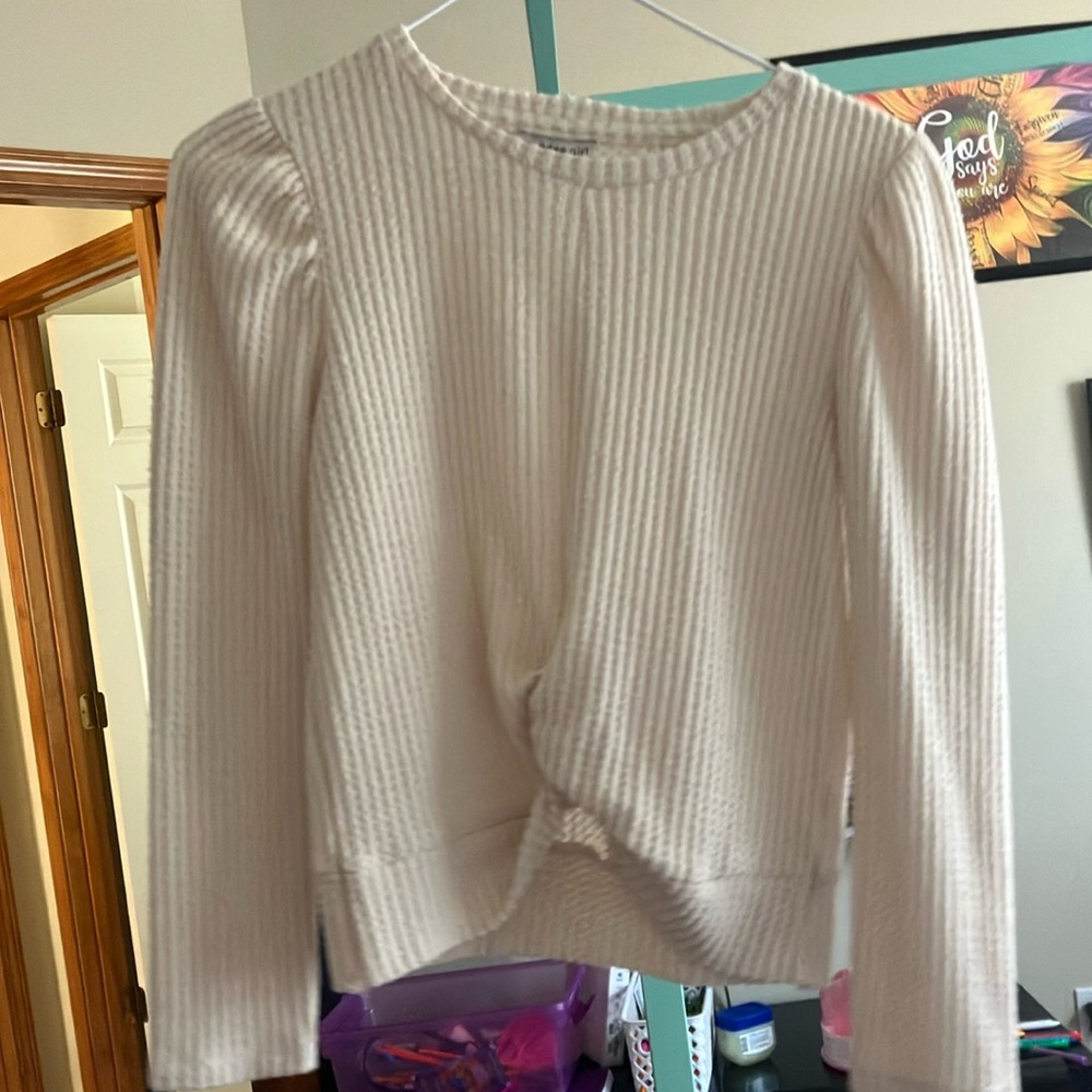 I am selling a sweater